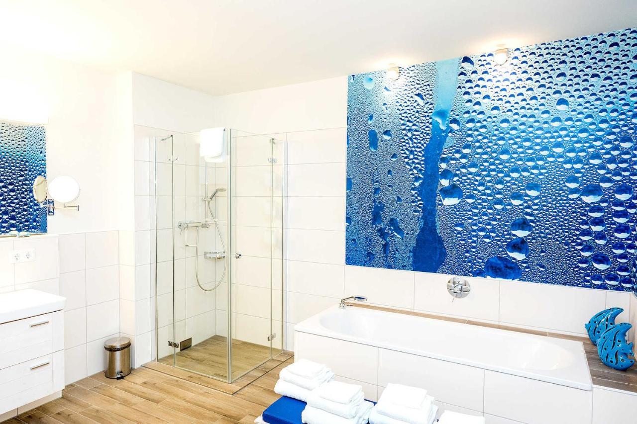 Traumfaengerloge -Hafenresidenz Appartement Waren  Buitenkant foto